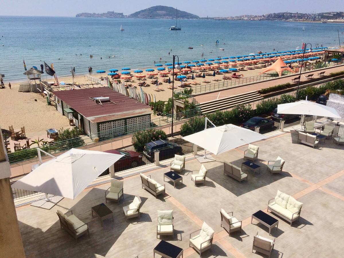 Klaton Beach Hotel Formia Exterior photo
