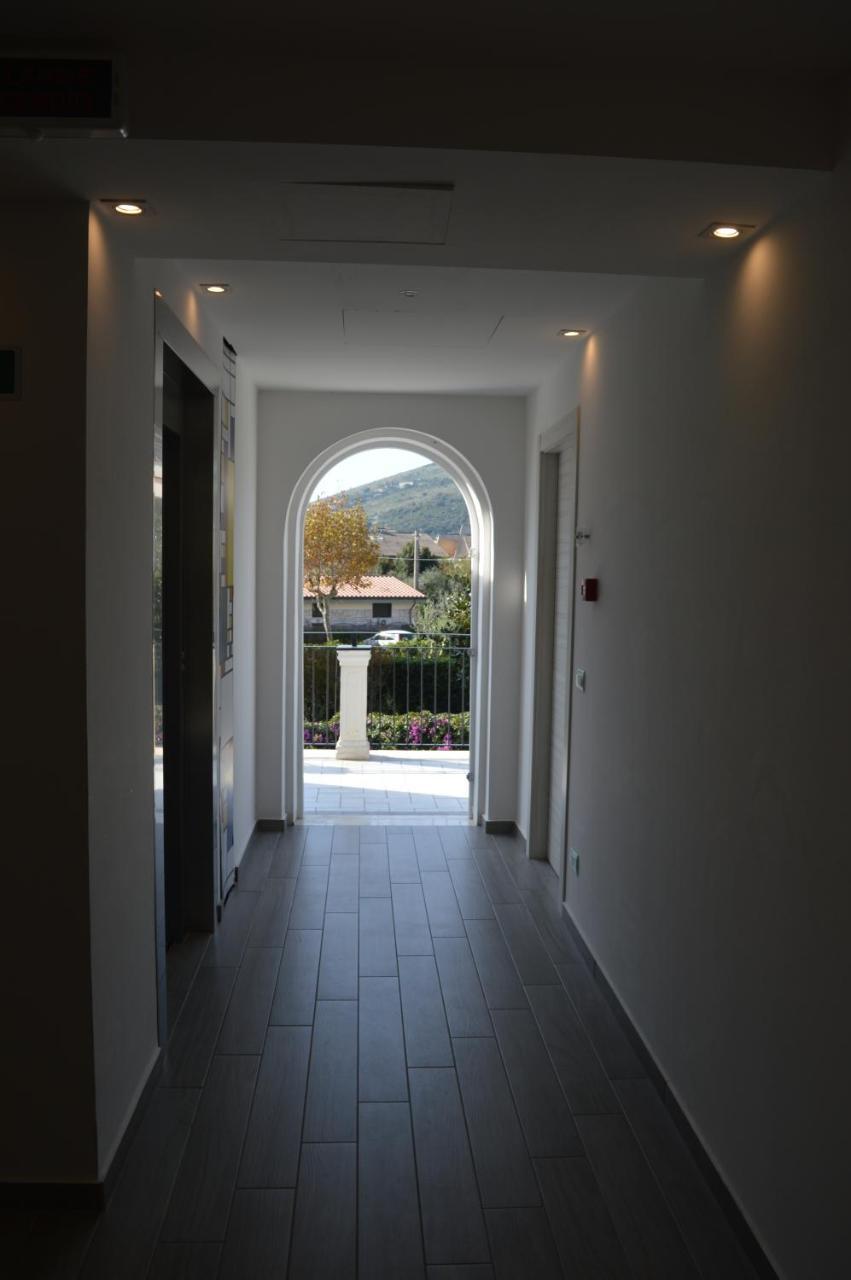 Klaton Beach Hotel Formia Exterior photo